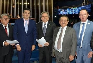 Lira, Maranhão e Hugo Motta se reúnem com ministro para tratar da construção de Açude no Sertão