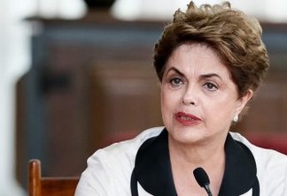 Dilma Rousseff ministra aula inaugural de curso em João Pessoa