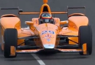 Alonso comemora melhorias no carro e fala sobre nervosismo para estréia na Indy 500