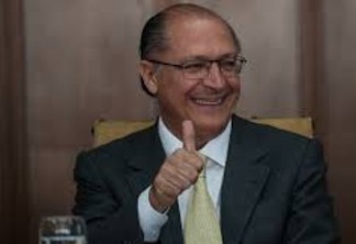 'É ótimo termos novos nomes, jovens participando da vida pública', diz Alckmin sobre João Doria