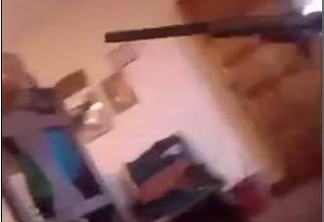 Garoto dispara um tiro acidental contra colega durante live no Facebook