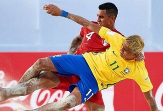 Brasil vence e pega Portugal nas quartas do Mundial de Beach Soccer