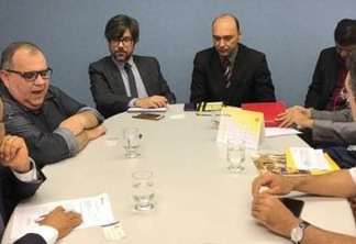 Rômulo Gouveia participa de sessão do Parlasul e tem reunião com Banco do Brasil na PB