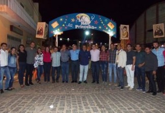 Lira mantem contatos com prefeitos em cidades do Sertão paraibano