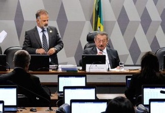 Maranhão nega divergência com Lira e quer prestígio ao PMDB