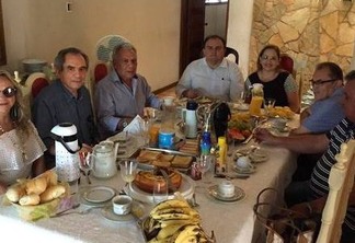Raimundo Lira reúne Prefeitos, Vereadores e lideranças de 10 cidades da região de Cajazeiras