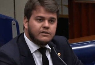 Deputado Bruno Cunha Lima defende saída do PSDB da base do governo Temer