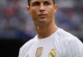 "Estou sendo tratado como um delinquente", afirmou Cristiano Ronaldo sobre sua saída do Real Madrid
