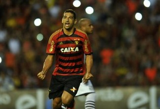 Diego Souza desconversa após ser questionado se deixará o Sport
