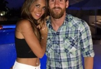 Lionel Messi posa com a mulher em Ibiza e ‘mão boba’ dá o que falar