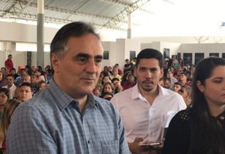 VEJA VÍDEO: Cartaxo concorda com Romero, "quem tiver o melhor trabalho será o escolhido'