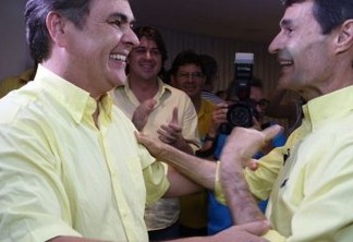 Romero quer cortar ‘cordão político umbilical’ com Cássio e se tornar governador - Por Nonato Guedes