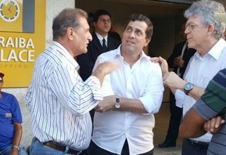 Gervásio visita obras do Paraíba Palace Hotel junto com Ricardo Coutinho