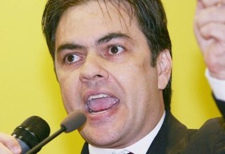 Cássio insinua revanche e desafia Ricardo a disputar Senado