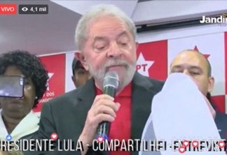 Lula concede entrevista coletiva e recebe apoio de petistas hoje em SP - ASSISTA AO VIVO