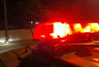 Bandidos explodem Correios e agência bancária em Aroeiras