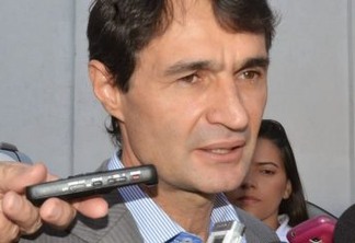Romero rebate governador e comenta sobre municipalização da Cagepa