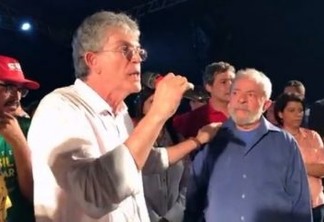 Ricardo Coutinho: 'O povo apoia Lula porque a ficha caiu'