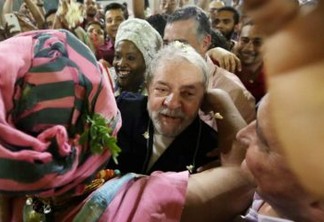 VEJA VÍDEO: Passagem de Caravana de Lula por Salvador é marcada por tiros e liminar