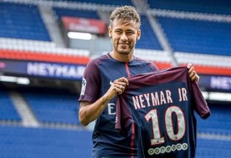 Efeito Neymar: PSG vende 1 milhão de euros em camisas em um dia