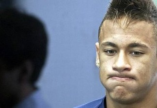 Receita Federal segue com ação contra Neymar por sonegação fiscal