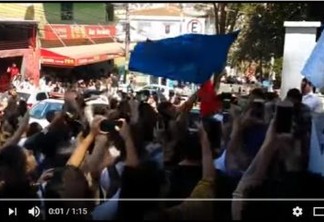 Manifestantes pró e contra Bolsonaro trocam socos e pontapés
