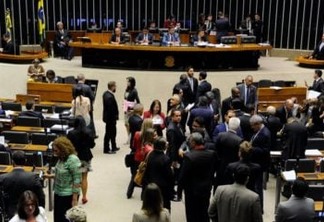 SEM MUDANÇAS PARA 2018: Câmara rejeita mudar sistema eleitoral atual para o 'distritão'