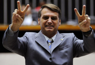 Bolsonaro diz que vai criar a ‘bancada da metralhadora’ no Congresso Federal