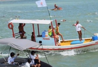 IX edição da Travessia Master de Natação acontece na praia de Cabo Branco