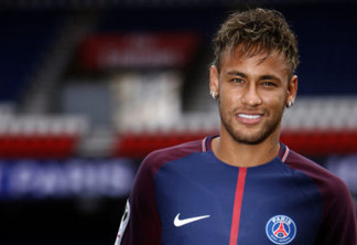 Neymar Jr of Brazil press conference and jersey presentation following his signing as new player of Paris Saint-Germain at Parc des Princes on August 4, 2017 in Paris, France.  (Photo by Mehdi Taamallah/NurPhoto via Getty Images)
