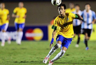 Brasil joga com o Chile em SP e Argentina decide vaga no Equador