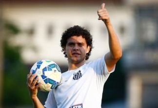 Jogador do Santos lança projeto social para garotos em João Pessoa