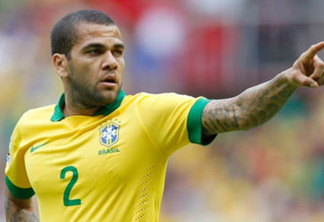 Daniel Alves será o capitão da seleção brasileira contra a Inglaterra