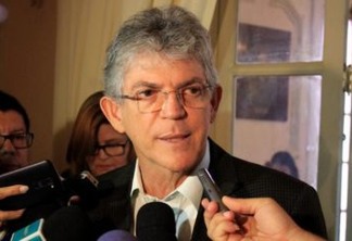 Ricardo Coutinho anuncia pagamento referente ao 13º para servidores do Estado