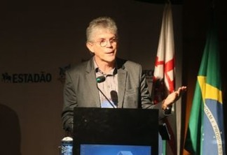 Ricardo Coutinho participa de Fórum de Moradias para Longevidade e apresenta Programa Cidade Madura