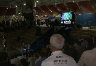 Botafogo-PB presta homenagem à Chape durante apresentação do seu novo elenco