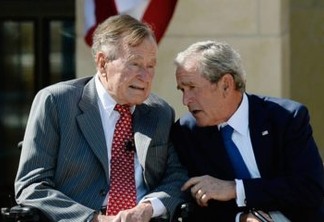 Bush afirma que evidências da interferência russa nas eleições norte-americanas são claras