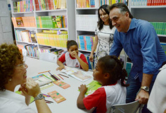 Prefeitura de João Pessoa entrega reforma de escola na Praia da Penha