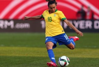Marta é eleita melhor jogadora do mundo pela sexta vez