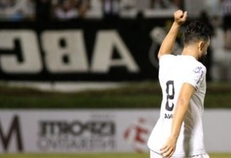 Botafogo-PB confirma o nome do camisa 9 para a temporada 2018