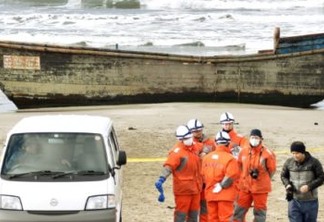 Navio fantasma' com 8 corpos e esqueletos aparece na costa do Japão e intriga autoridades locais