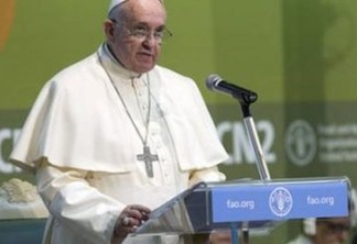 Papa condena ataques terroristas e diz que agressores abusam do nome de Deus