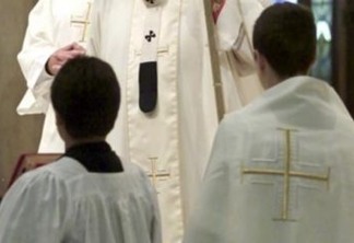Vaticano investiga supostas relações homossexuais entre menores do pré-seminário