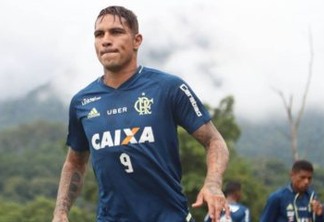 Flamengo projeta Guerrero na semifinal da Sul-Americana, caso suspensão termine