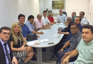 Luciano Cartaxo reúne base aliada da CMJP, presta contas de ações e apresenta projetos para 2018