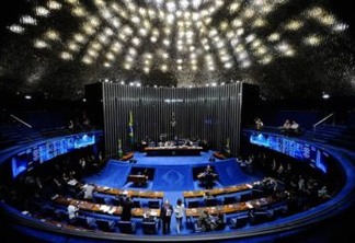 Mais da metade dos senadores brasileiros possui pendências com a justiça
