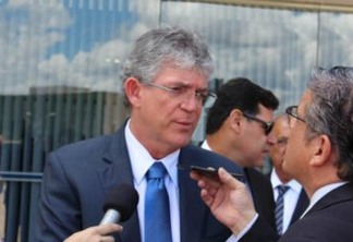 Ricardo Coutinho e governador de Pernambuco assinam ordem de serviço de adutora nesta sexta