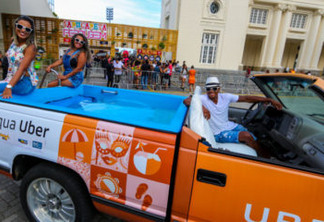 Com calor de 40º no Rio Uber com piscina na caçamba faz sucesso nas ruas -VEJA VÍDEO