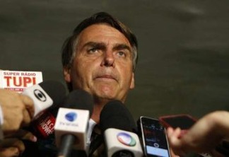 'VAMOS SABER QUANTO A REDE GLOBO DEVE AO GOVERNO', dispara Bolsonaro