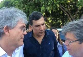 Ricardo Barbosa ‘rouba cena’ em evento no Vale do Mamanguape e detona Cássio Cunha Lima: 'É o maior mentiroso da Paraíba'